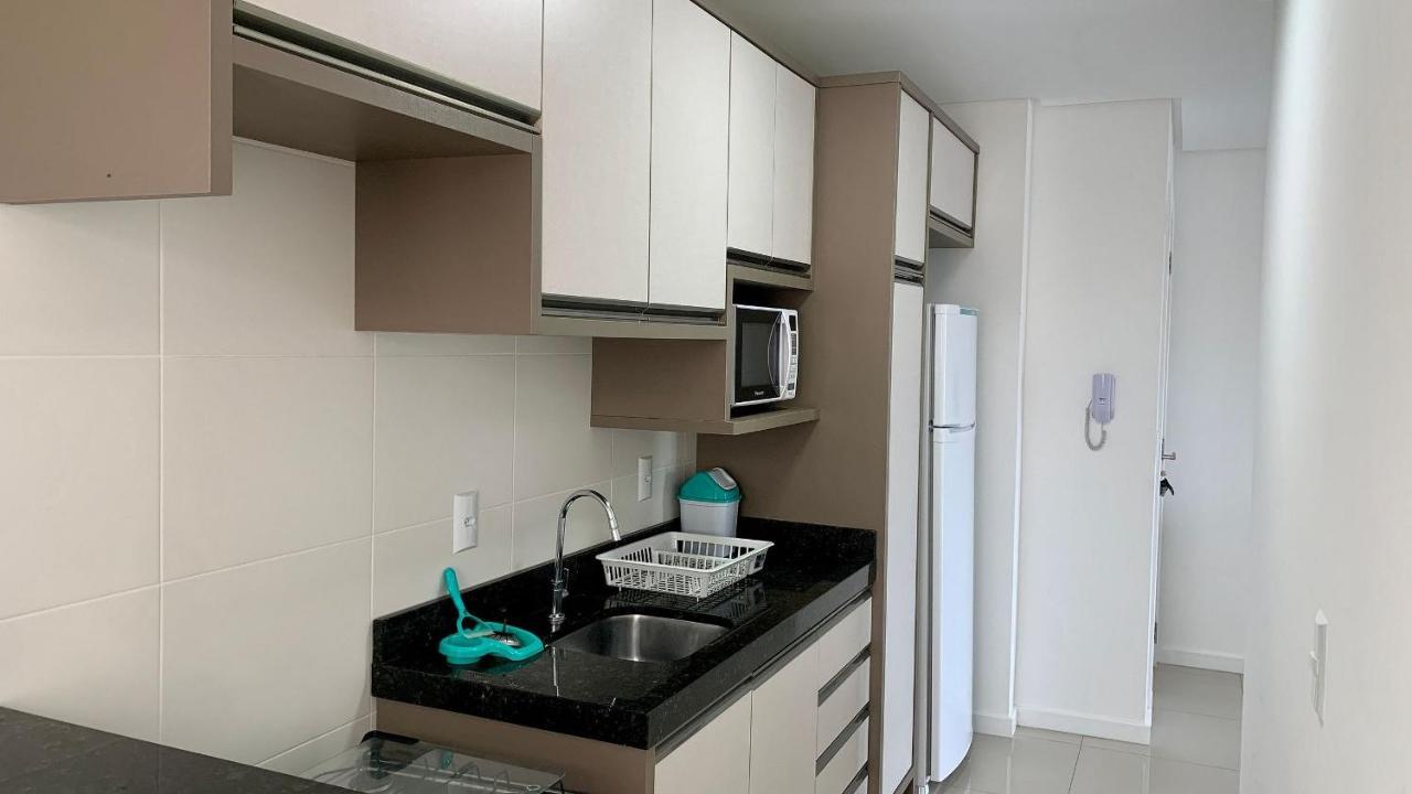 Residencial Natalia Apartment Bombinhas Bagian luar foto